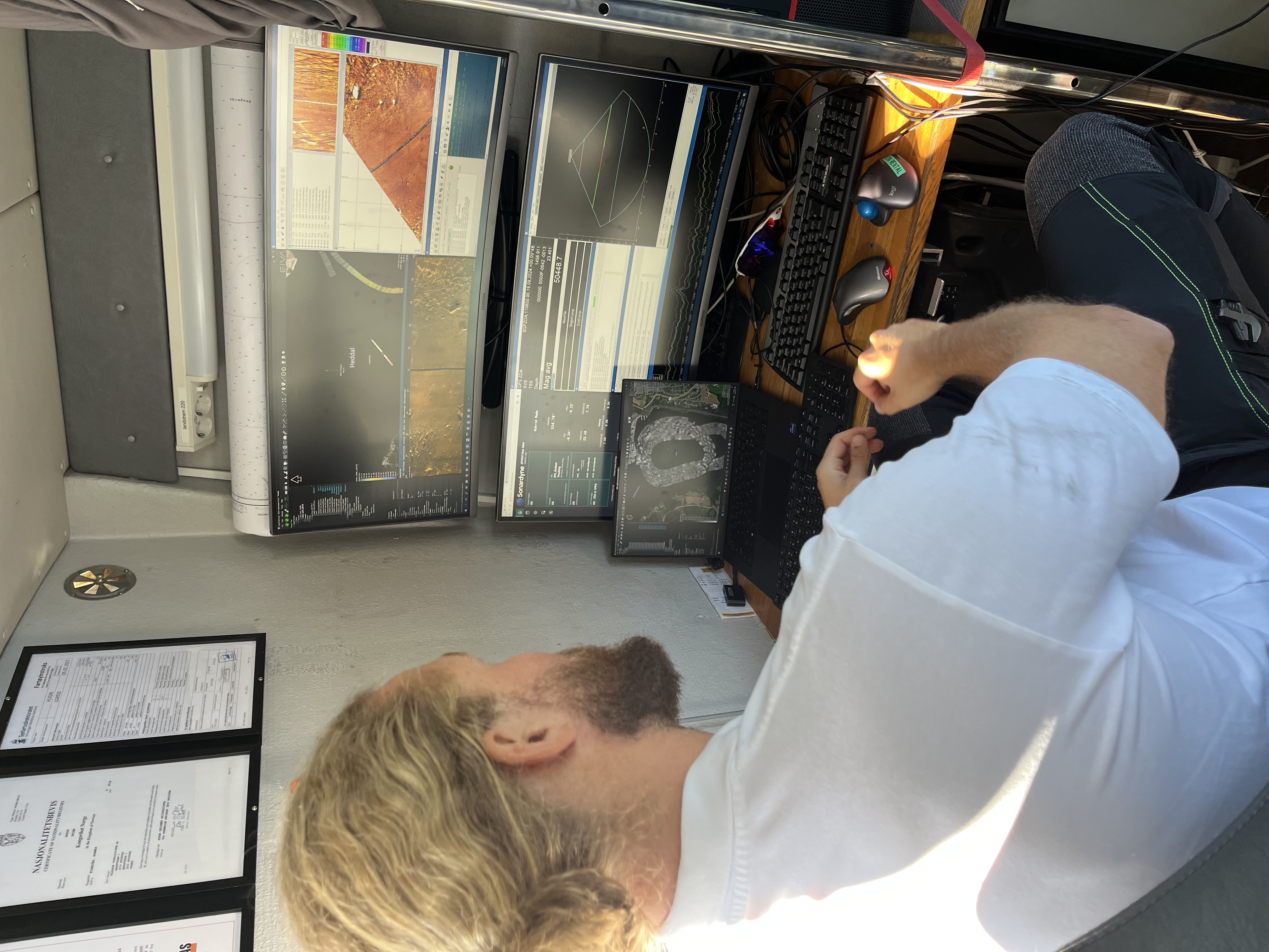 A crew member viewing collected data in NaviModel in real-time 